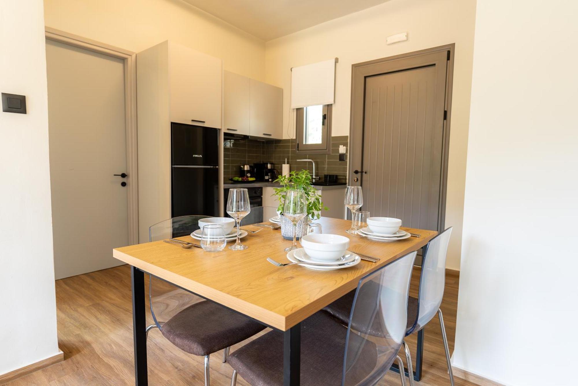 Ithaca Residence Вати Екстериор снимка