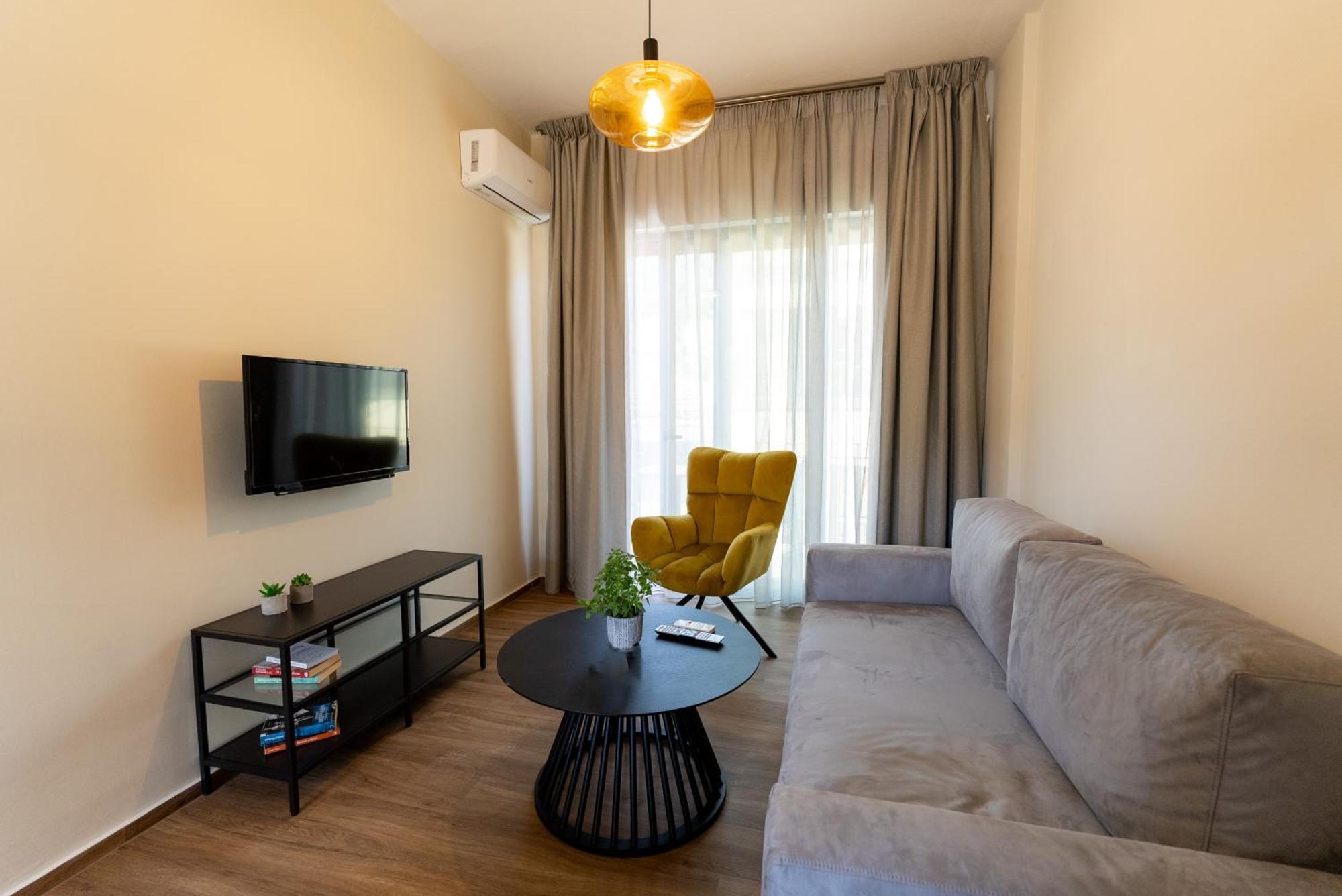 Ithaca Residence Вати Екстериор снимка