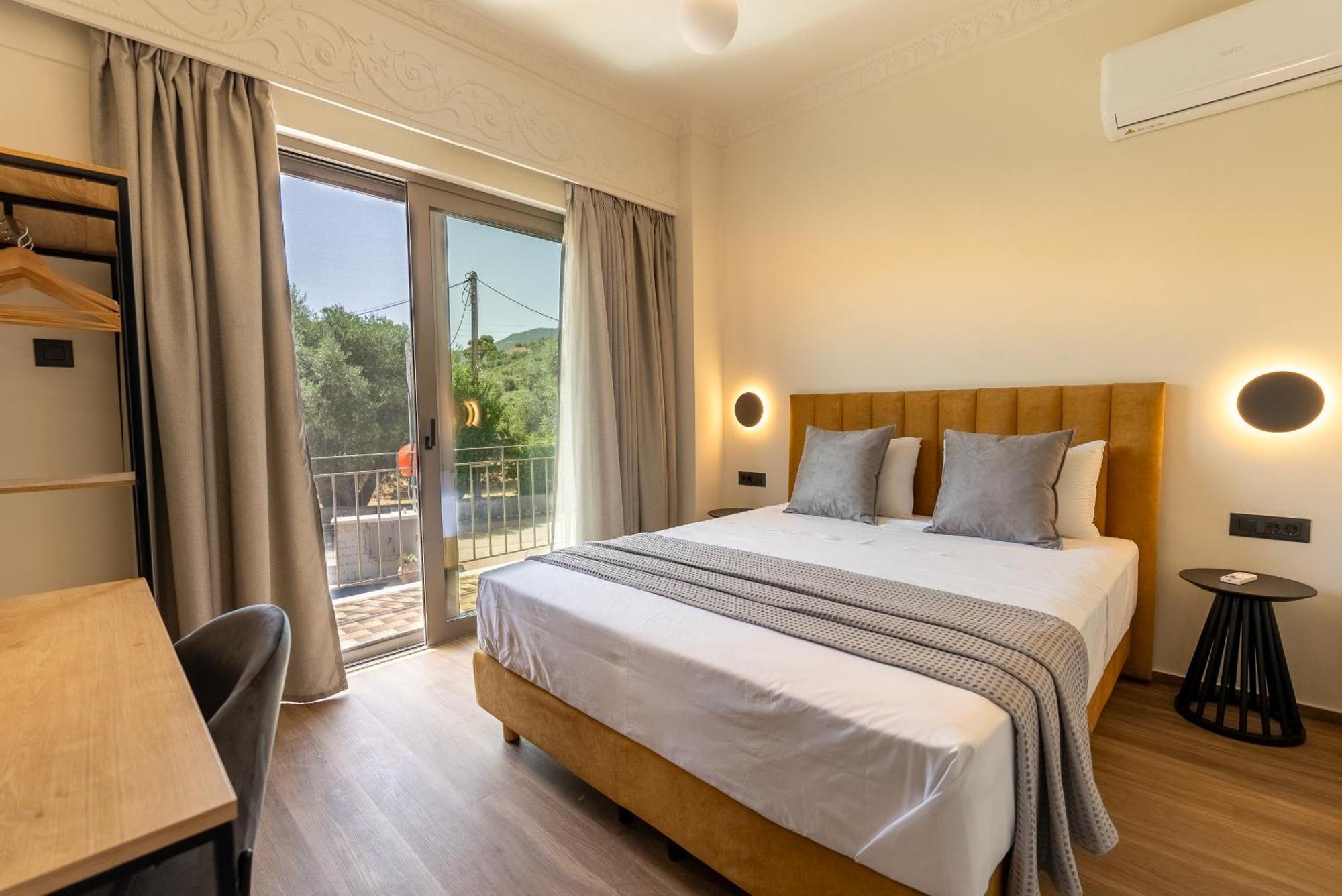 Ithaca Residence Вати Екстериор снимка